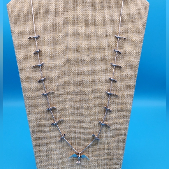 Native Jewelry - Vintage Native American Sterling Bird Fetish Necklace